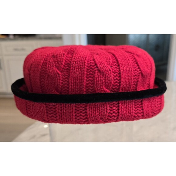 Rare Vintage FIRST ISSUE A LIZ CLAIBORNE COMPANY Red Cloche Hat Great Condition